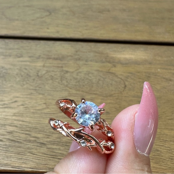 18K Promise Rose Gold Diamond Vine Double Ring - Picture 7 of 9